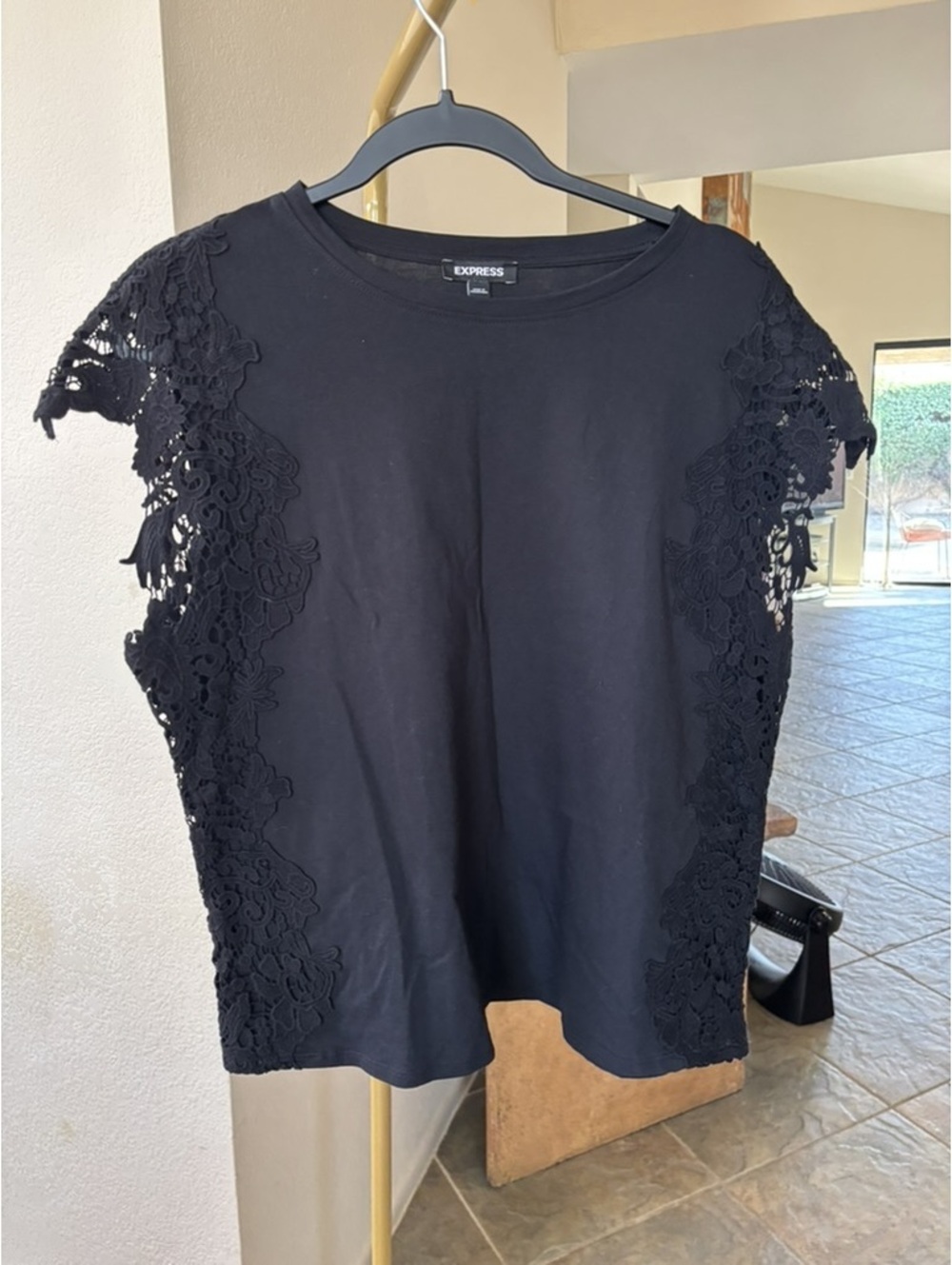 Express Black Floral Lace Accent Cap Sleeve Knit Top L